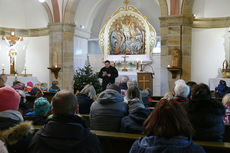 Krippenandacht mit Segnung der Kinder (Foto: Karl-Franz Thiede)